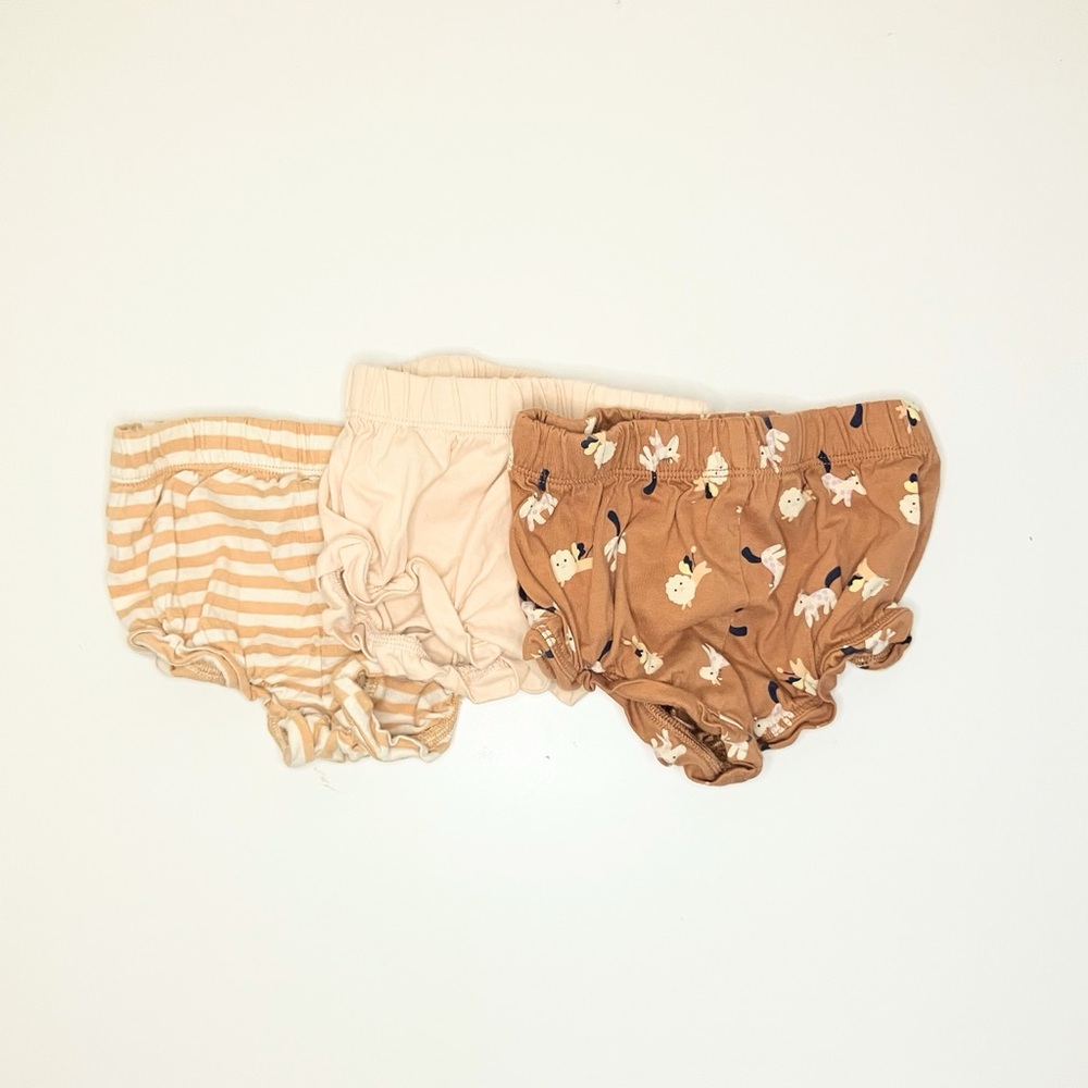 Amazon Essentials Baby 3-Pack Cotton Bloomer Shorts